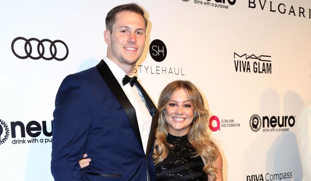 Shawn Johnson East Announces Second Pregnancy to Parents In Sweet, Snowy Way