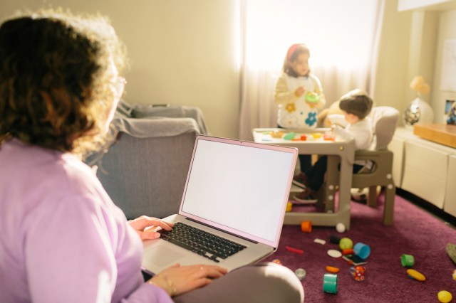 How to Work from Home & Still Be Involved with Your Kids (It’s Possible!)