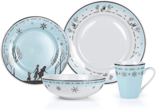 Now You Can Dine with Anna & Elsa—Because There’s a “Disney Frozen 2” Dinnerware Set