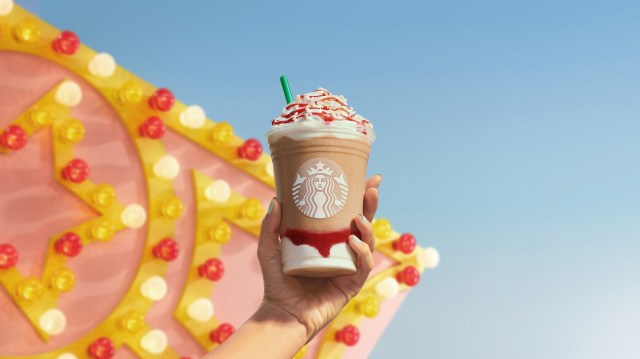 This Starbucks Funnel Cake Frappuccino Gives Us Major Summertime Nostalgia
