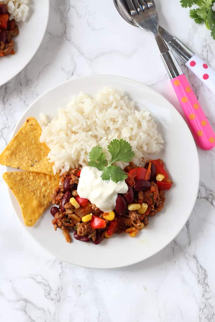 chili con carne for kids is a good high-protein meal for picky eaters