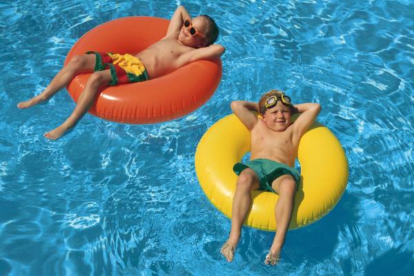 kids in the manchester grand hyatt resort pool day passes