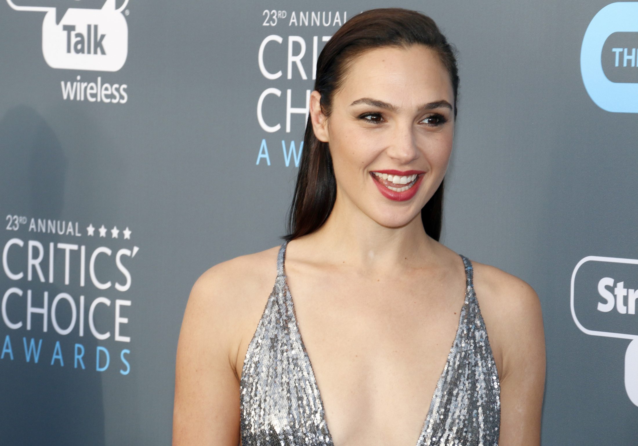 Wonder-ful! Gal Gadot Announces Birth of Third Daughter, Daniella -  Tinybeans