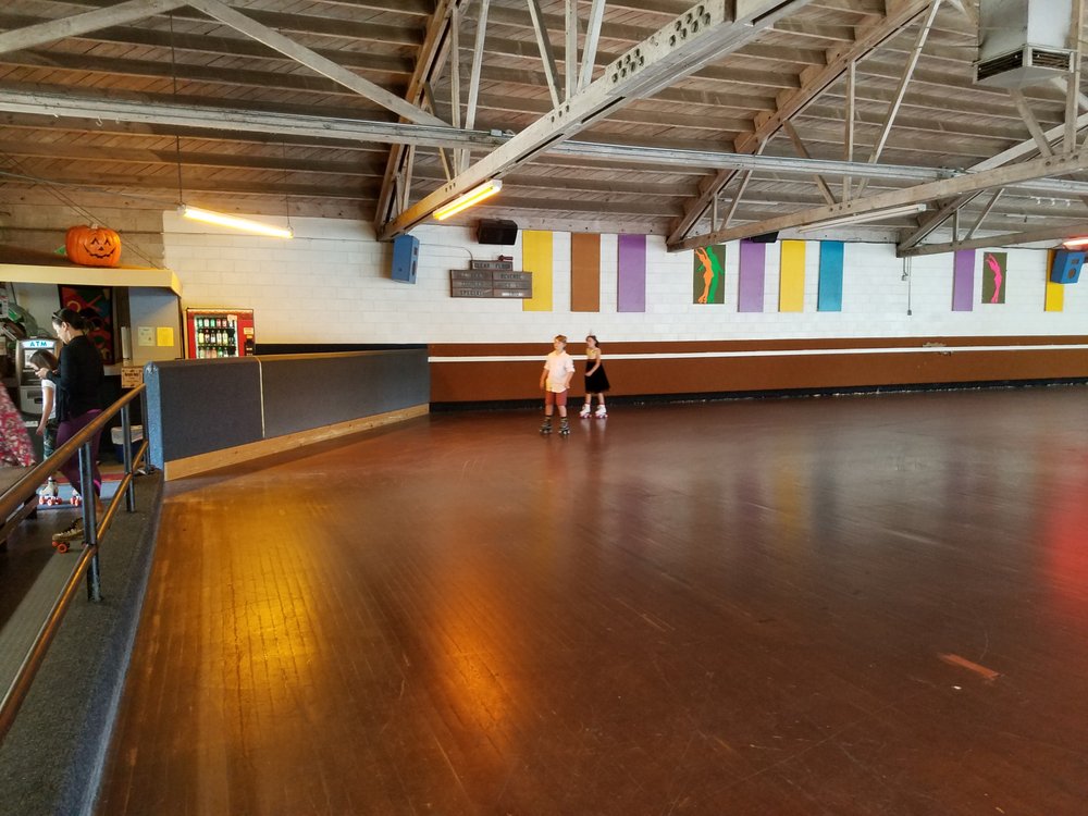 Top Bay Area Roller Skating Rinks 2021