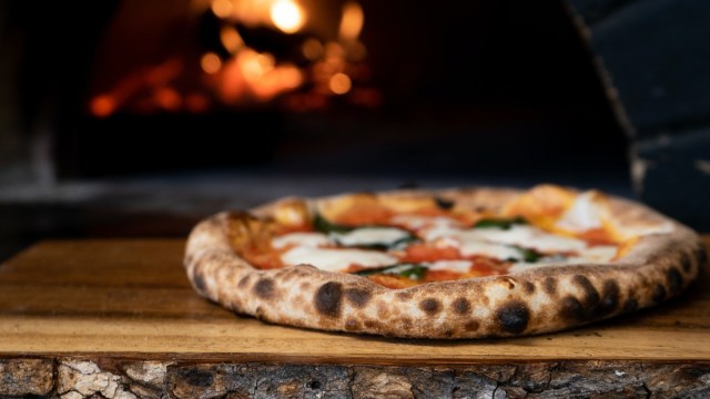 LA’s Best Pizza Spots to Try Right Now