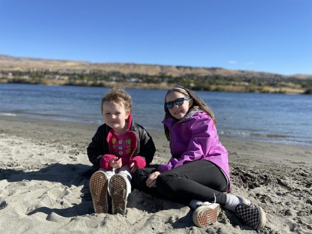 Autumn Along the River: Your Guide to a Wenatchee Family Vacation