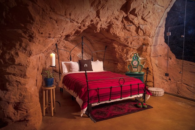 Here’s How You Can Stay in a Grinch-Themed Cave This Holiday