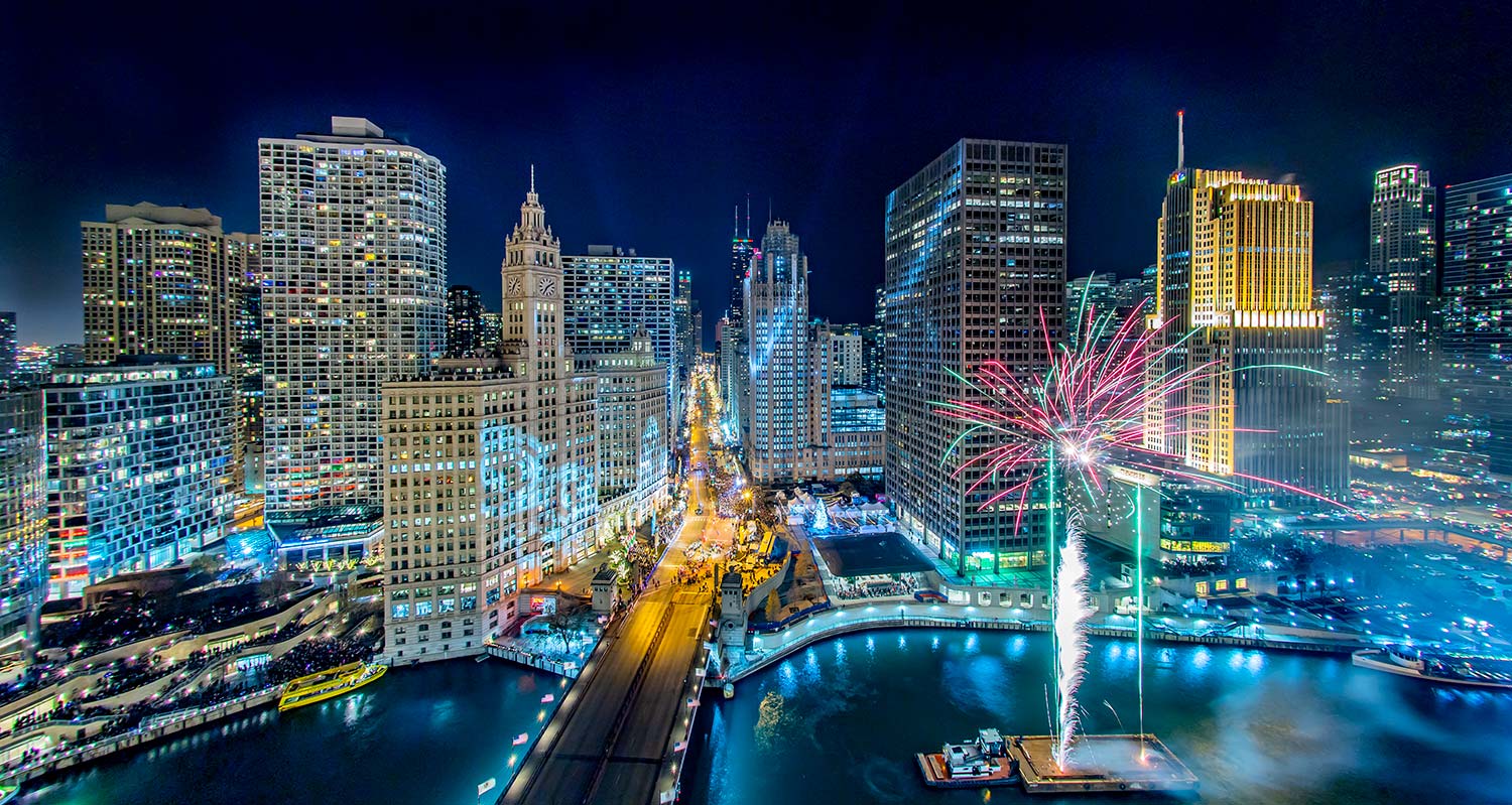 Magnificent Mile Lights Festival Chicago's Christmas Parade 2021