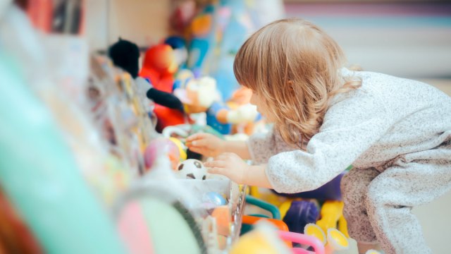 Let’s Play! Small & Local Toy Stores to Support This Christmas