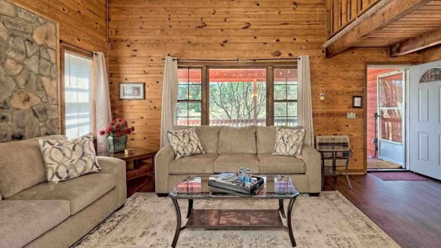Cabins in Atlanta, GA for Families - Tinybeans