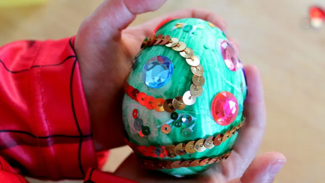 a cool dragon egg craft