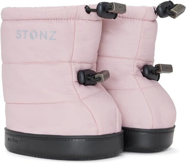 22 Kids Snow Boots, Rain Boots, & Cozy Boots - Tinybeans