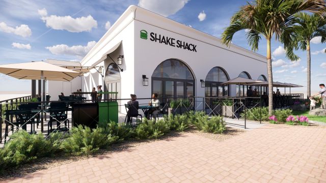 Shake Shack Opens in La Costa