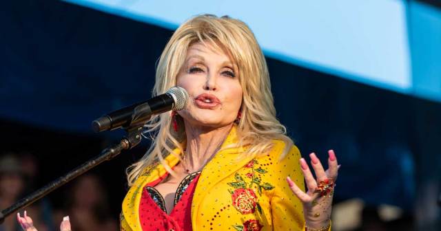 Dolly Parton Offers Free Tuition to Dollywood Employees Who Want to Further Their Education