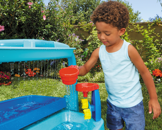 Outdoor Toys That’ll Transform Your Yard into a Springtime Fun Zone