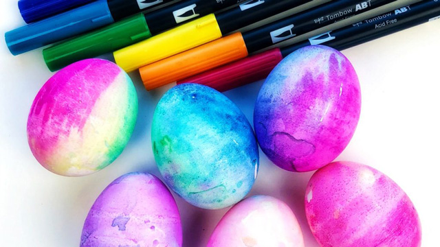 using markers is a creative Easter egg decorating idea