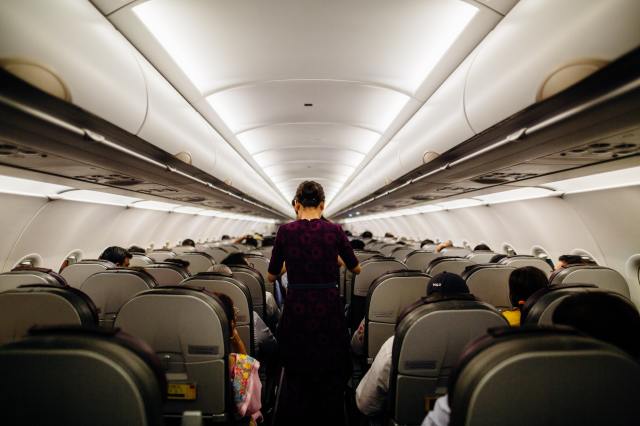 28 Genius Air Travel Hacks Every Parent Needs to Know