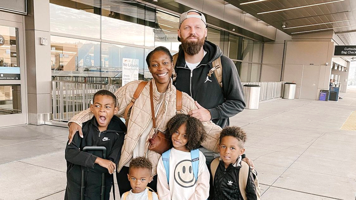 16 Best Instagram Accounts for New Moms - Tinybeans