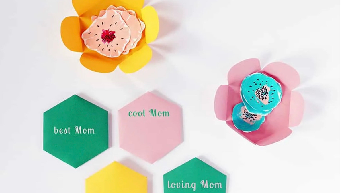 19 Easy Homemade Mothers Day Card Ideas image