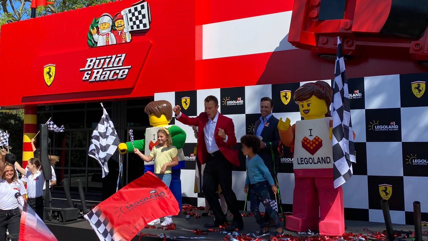 watch LEGO build a life-size ferrari F1 car with 350,000 bricks