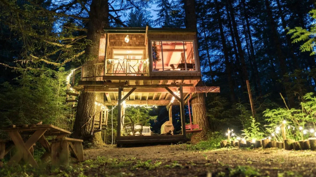 Portland’s Wonderfully Weird Family-Friendly Airbnbs