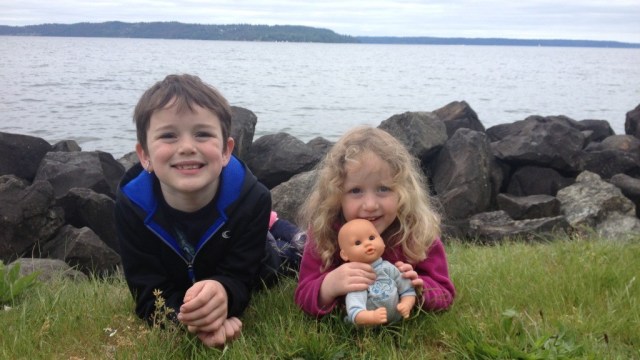 kids along the rocks at one of the south sound best beaches