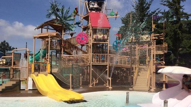The tot spray lot at Wild Waves Theme and Water Park outside Seattle