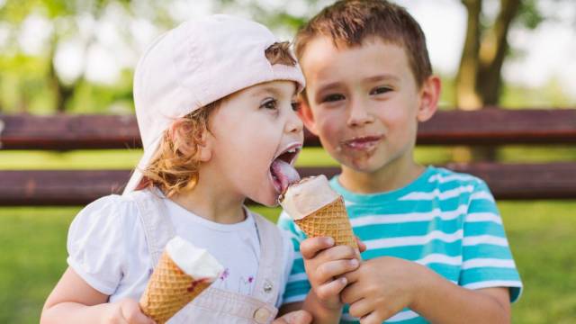 a sister licks her brother's ice cream cone, family things to do this month
