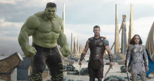 The Hulk, Thor, and Valkyrie stand side by side in Thor: Ragnarok