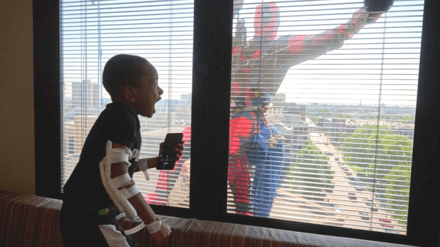 Superhero Window Washers Delight Children’s Hospital Patients (and Us)