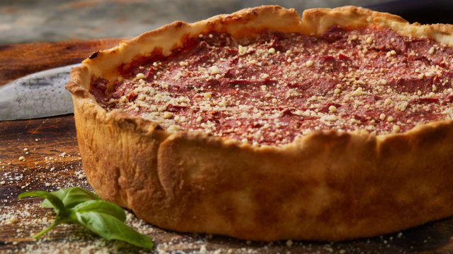 It’s Not All Deep Dish! The Best Pizza Places in Chicago