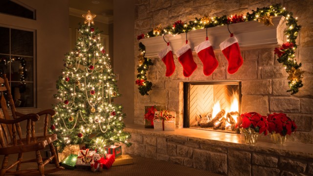 Do You Decorate for Christmas Early? You're Probably Happier