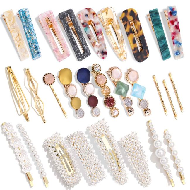 Miniature butterfly hair clips designed for small heads, offering a touch of elegance and ease for hair styling.
