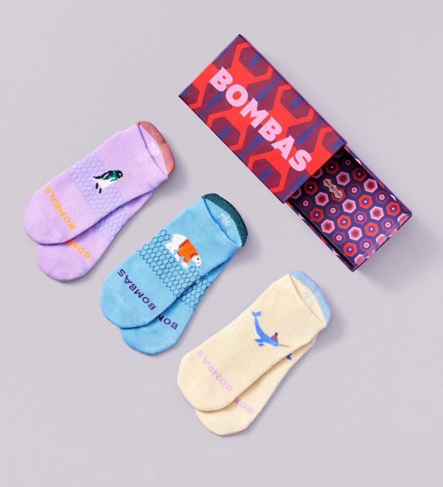 https://tinybeans.com/wp-content/uploads/2022/10/womens-holiday-gift-socks-e1698625508381.jpeg?w=640