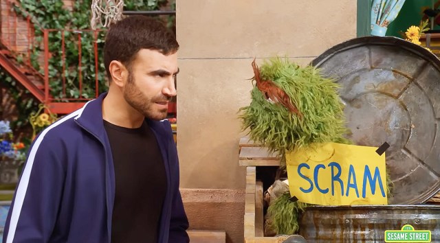 Brett Goldstein & Oscar Have a ‘Grouch-Off’ in Sesame Street Clip