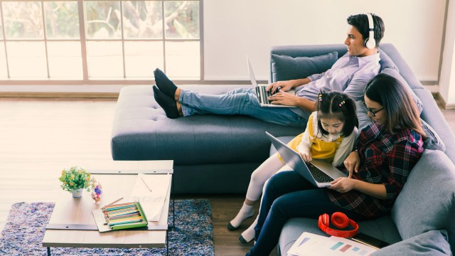 Study: Working from Home Is Harder on Moms Than Dads
