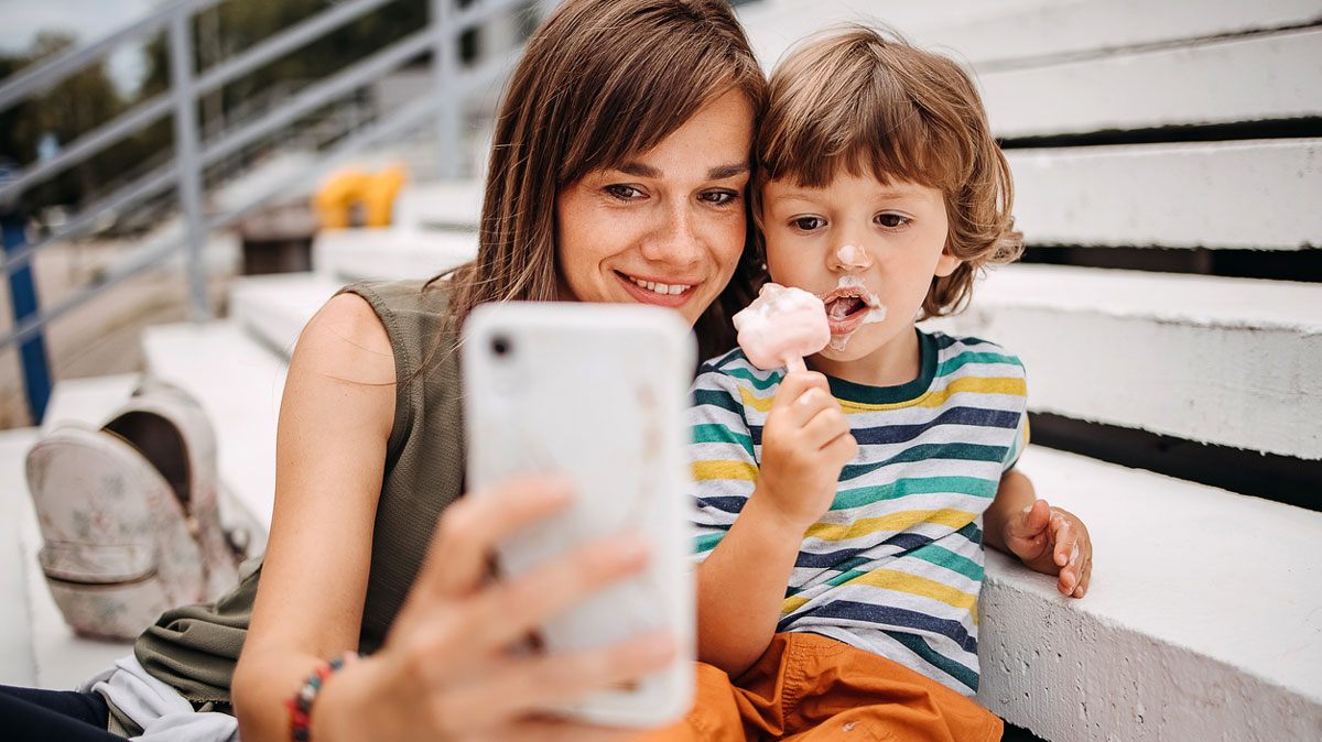 Study: 68% of American Parents Share Photos of Their Kids Online
