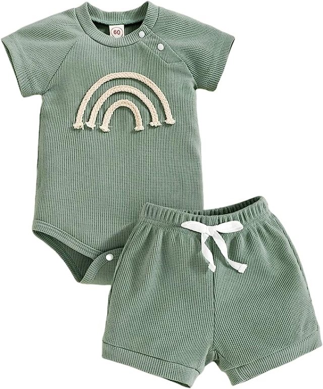 17 Gender Neutral Baby Clothes Ideas - Tinybeans