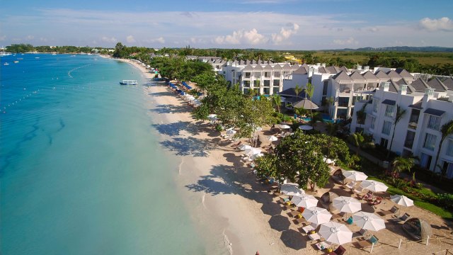 Discovering Paradise: Azul Beach Resort in Negril, Jamaica