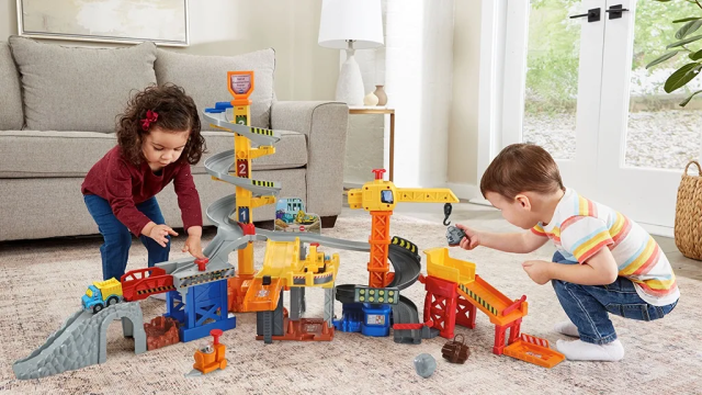 Parenting Win: Holiday Gifts that “Drive” Development