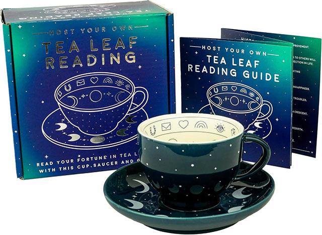 Gift Republic's tea leaf reading kit is one of the best gifts for moms