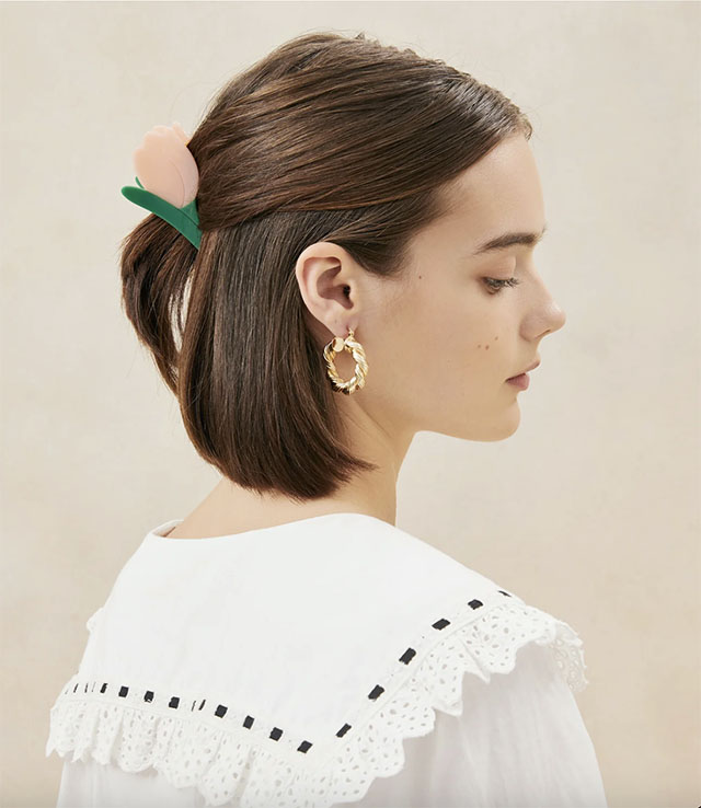 Loeffler Randall tulip hair clips are one of the best gifts for moms