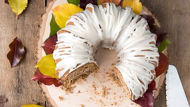 picture of thanksgiving desserts that aren't pie