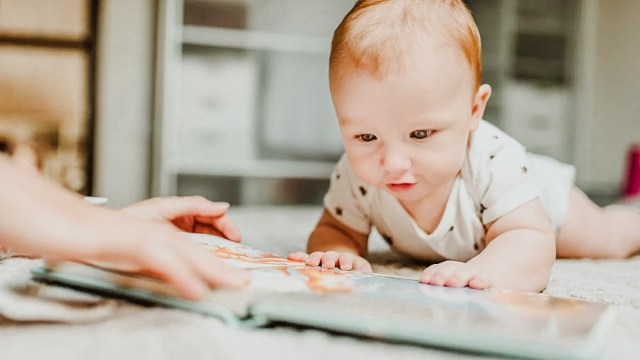 This Quick Switch Helps Babies Fall in Love with Reading