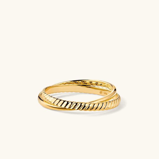 gold intertwined ring