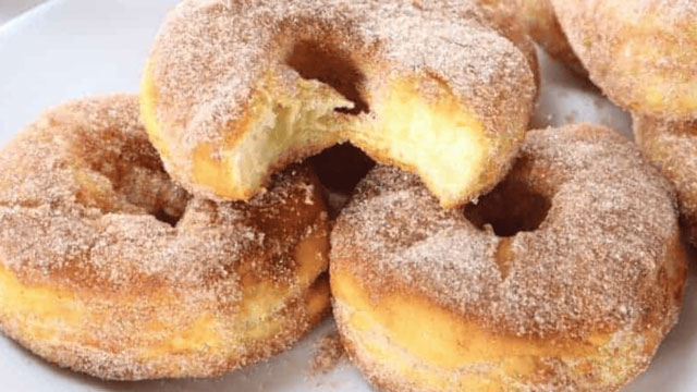 a picture of cronuts which are things to make in an air fryer