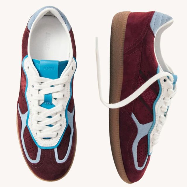 paid of burgundy women's sneakers