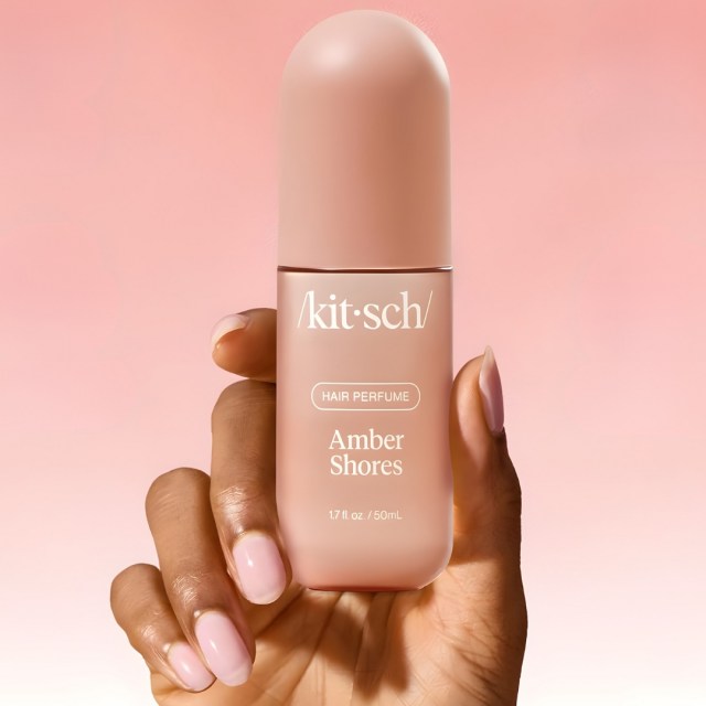 The Amazon Holiday Beauty Event Is Your Vanity’s New Favorite Sale 3 Amazon Holiday Beauty Event Kitsch Hair Perfume