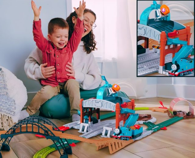 Best Toddler Gifts Thomas and Friends Train Track