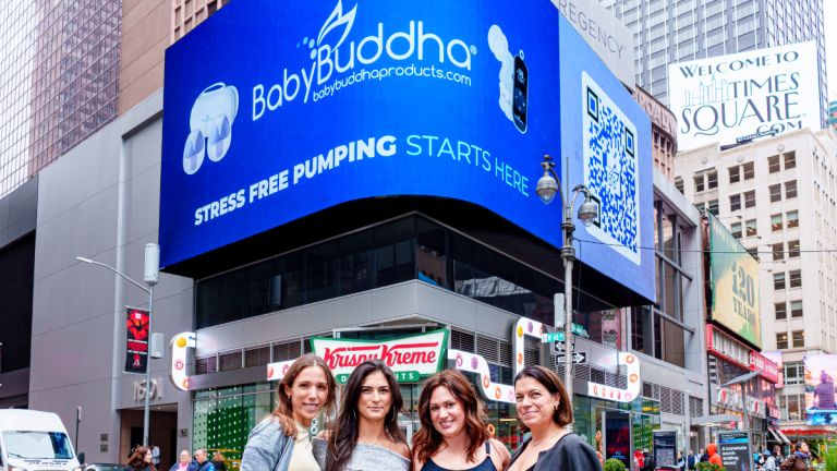 Pumping in Public? BabyBuddha Just Made It Iconic